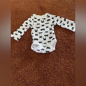‼️Mix and Match 3 items for $5‼️Cloud Island Newborn Halloween Kitty Kat Onesie